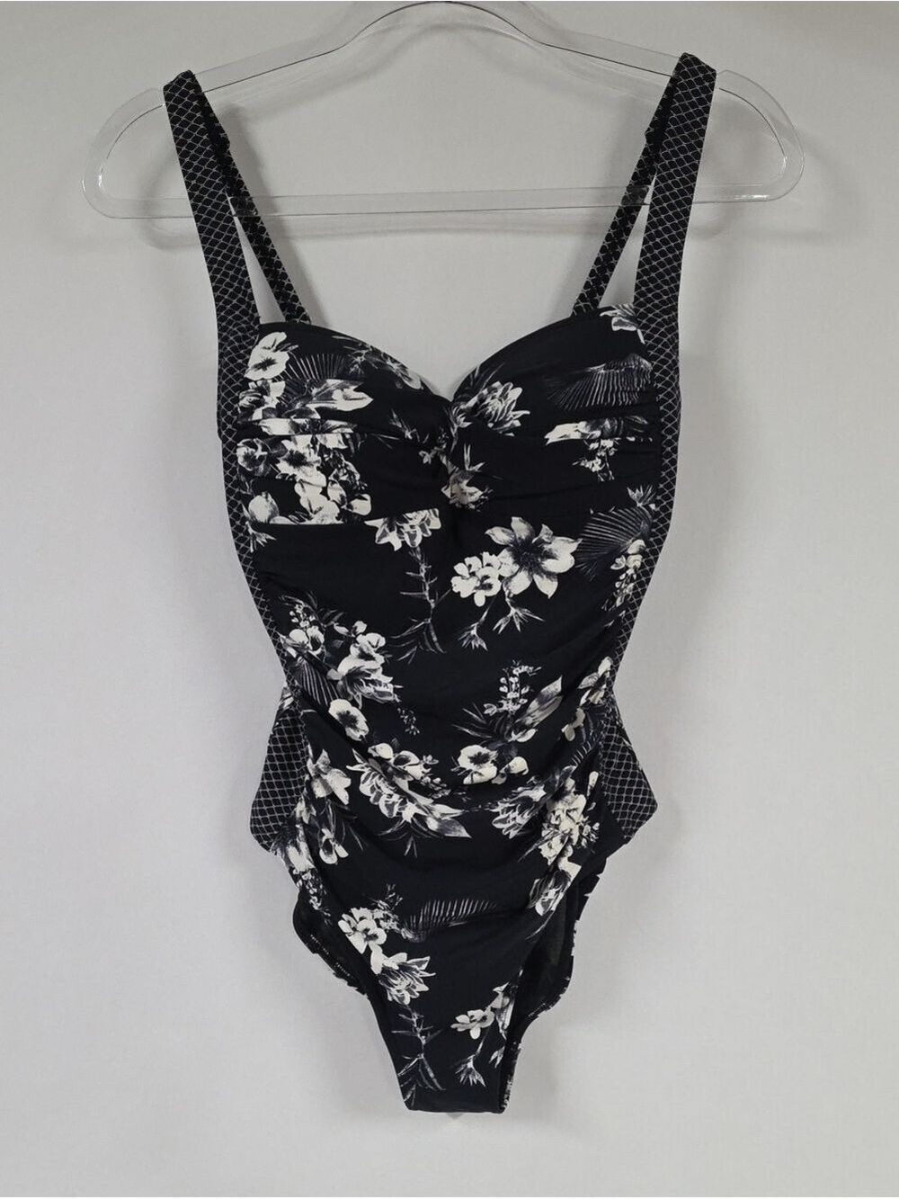 Sea Level Australia One-Piece Bathing Suit, Black/White Floral Design, US Size 6